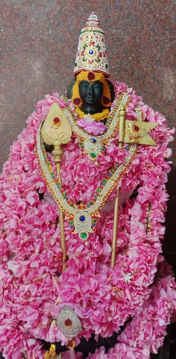 தினம் ஒரு திருச்சொல் மந்திரம்

"செயல் சக்தி வீரத்தை கொடுத்து கம்பீரமான வாழ்க்கையை தருபவரே #முருகா."

ௐம் முருகா சரணம்! வெற்றி வேல் காக்க!!