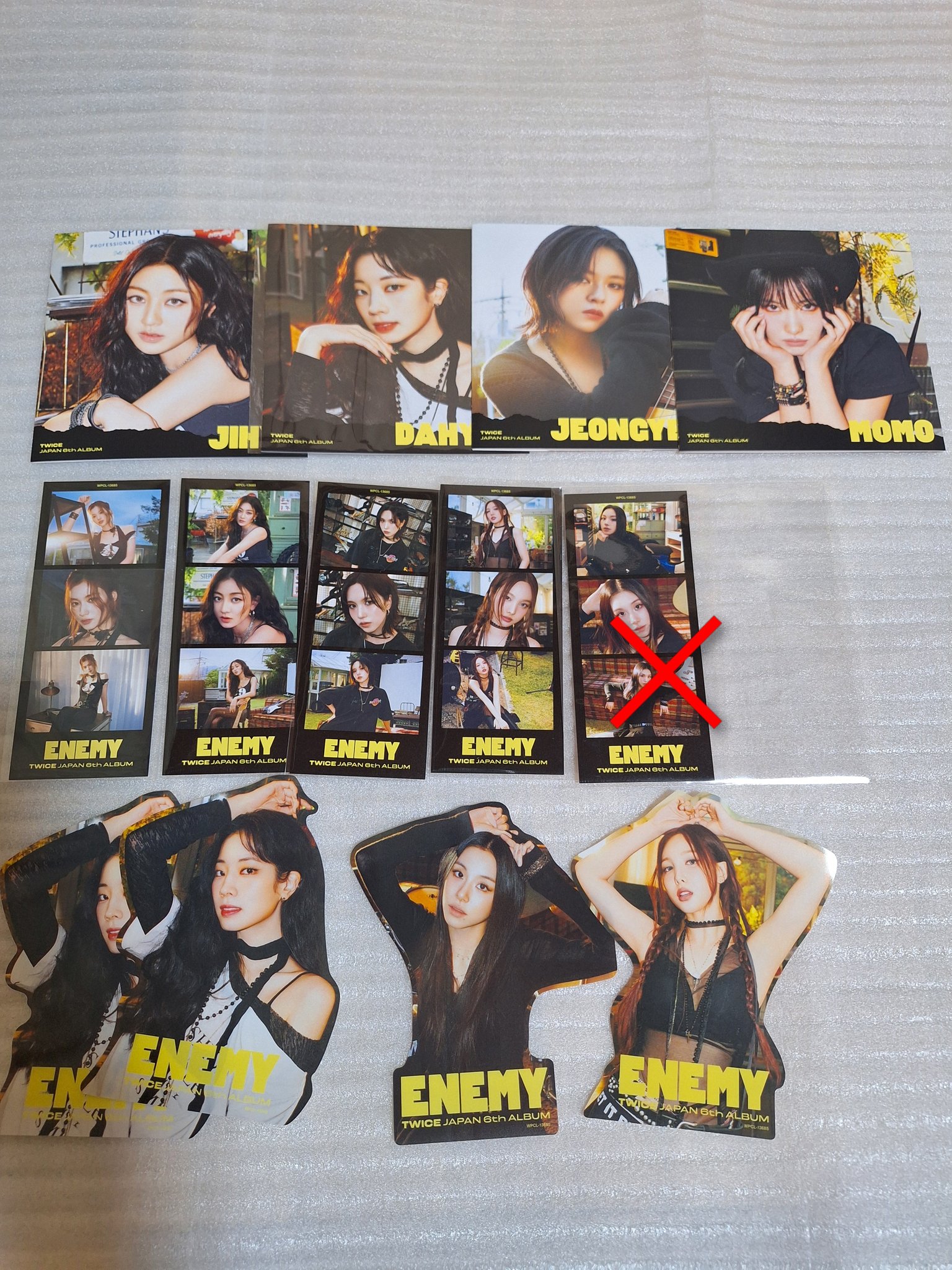 TWICE 『ENEMY』 ソロジャケットセット（トレカあり、シリアル一