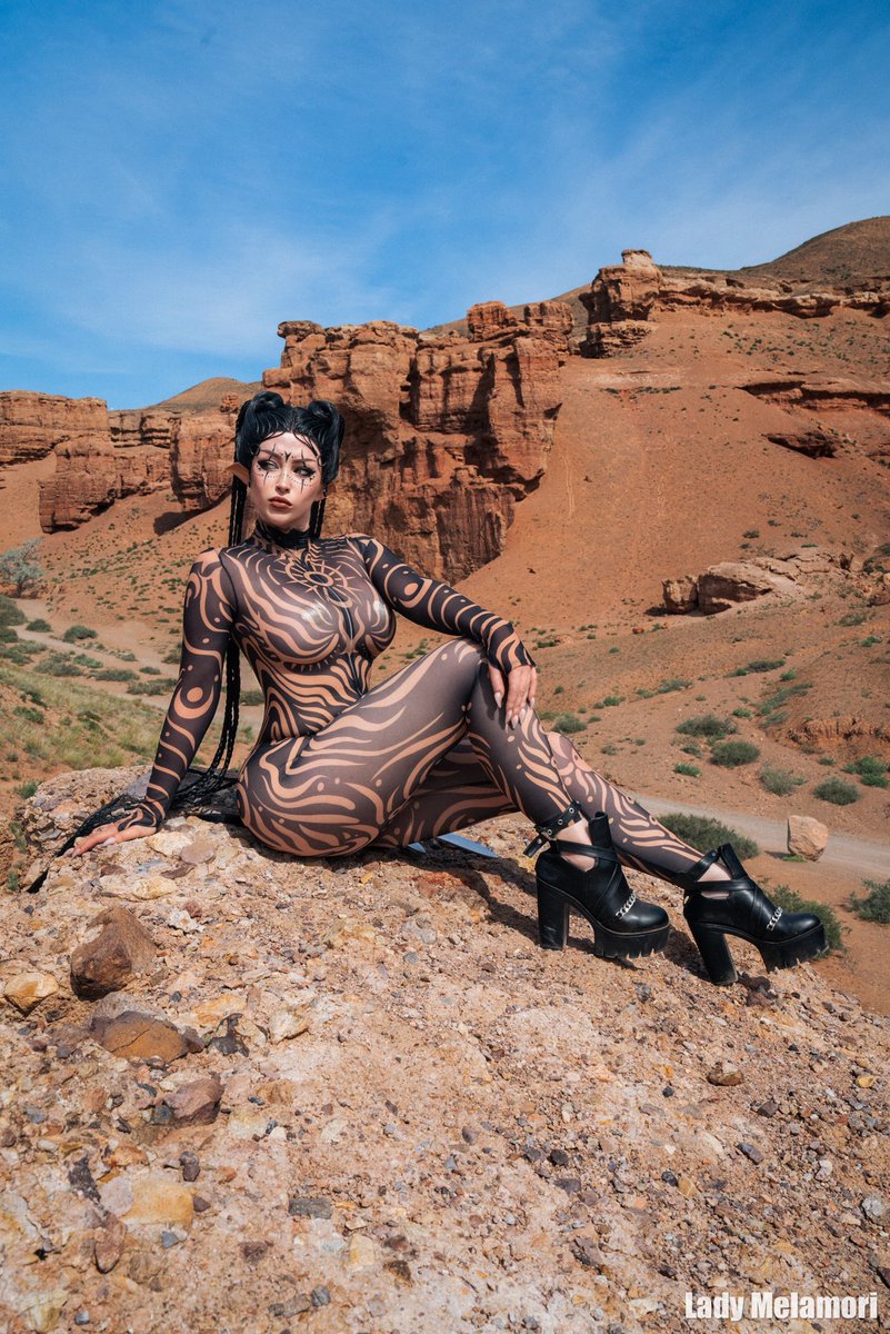 Help me with the character/set name 🙌