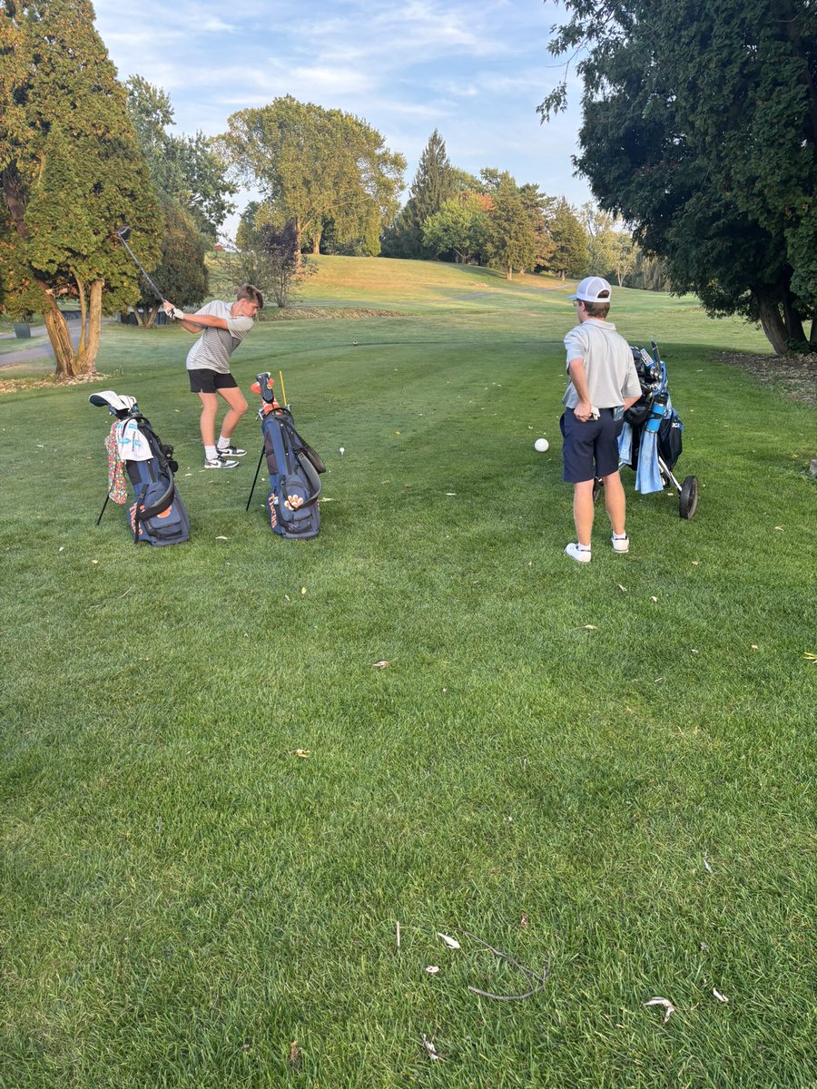 RVHS Viking Golf tweet media