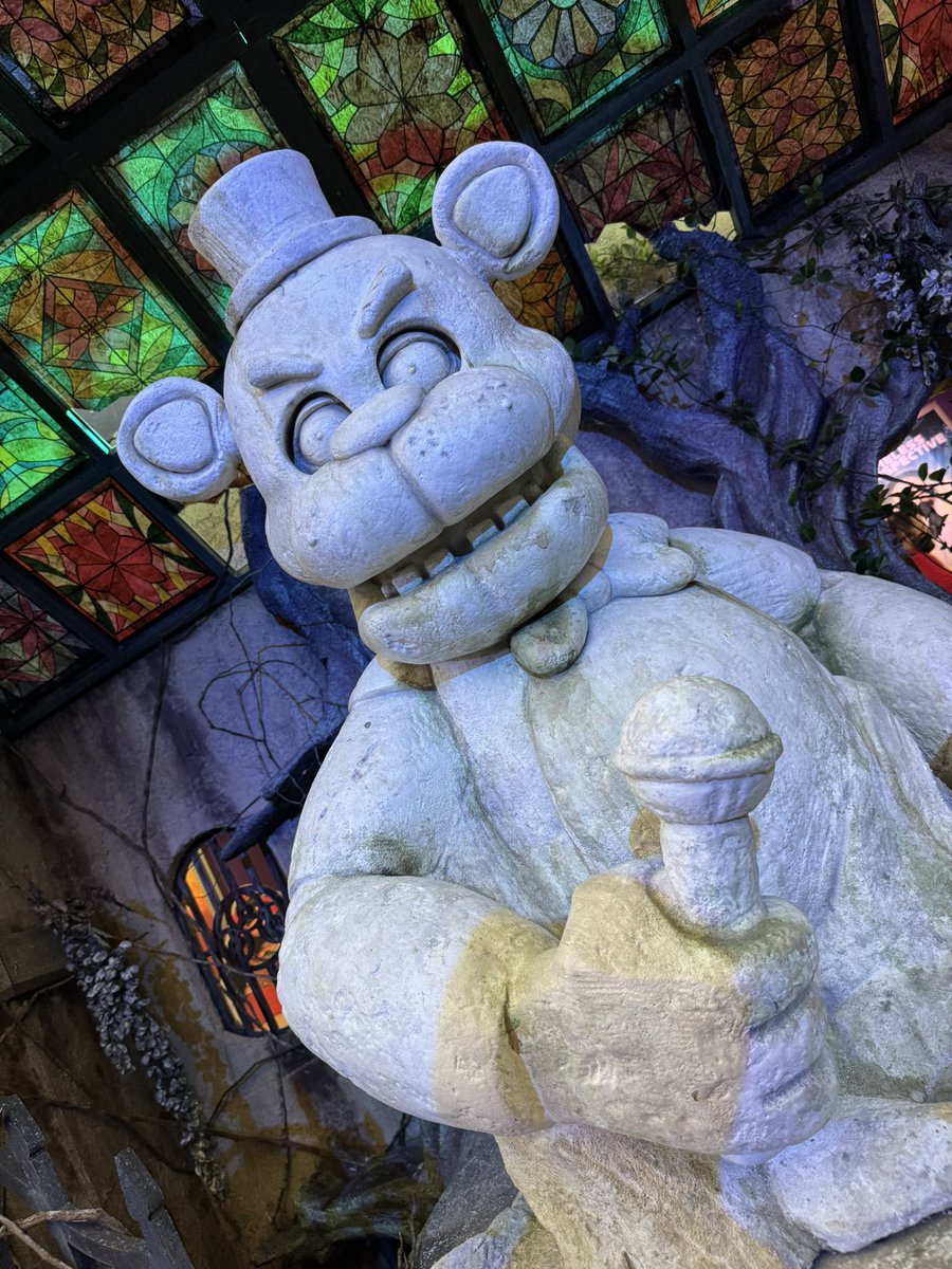 hhn_lore's tweet image. Ar Ar Ar