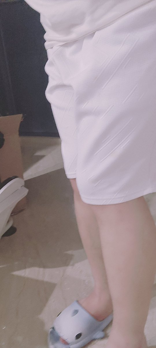 救命 腿粗的要死😭