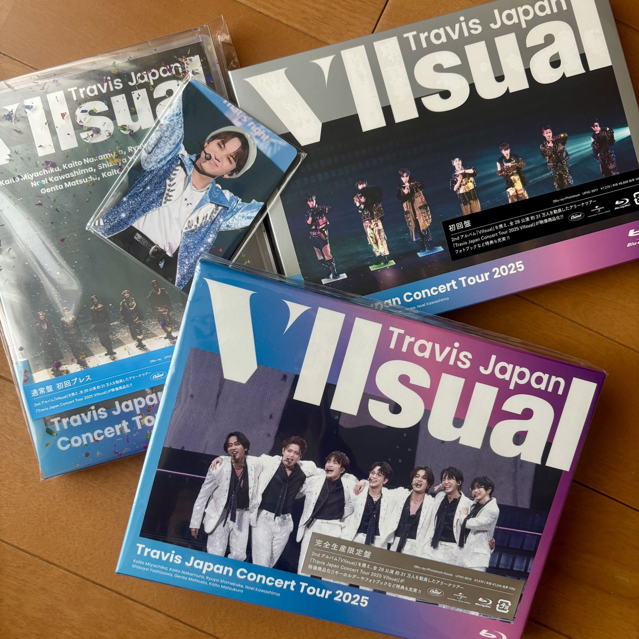 [値下げ中]VIIsual BluRay 613dBA9Fk0L._AC_SY200_QL15_.jpg