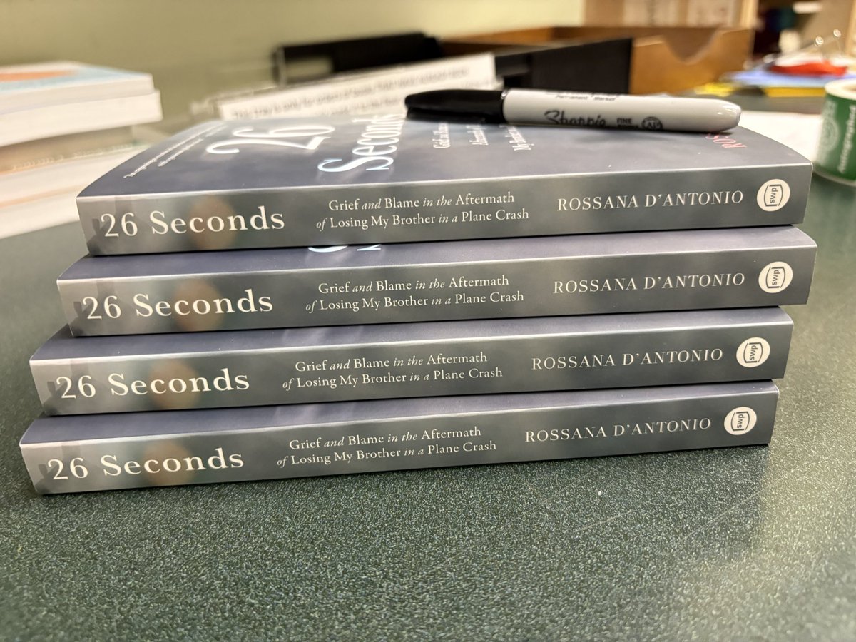 Dropped by <a href="/vromans/">Vroman's Bookstore</a> to sign copies of 26 Seconds. Get your signed copy before they run out. Only 4 left! 📚

Thanks for your support to local authors <a href="/vromans/">Vroman's Bookstore</a> ! ❤️

#SupportYourLocalBookstore