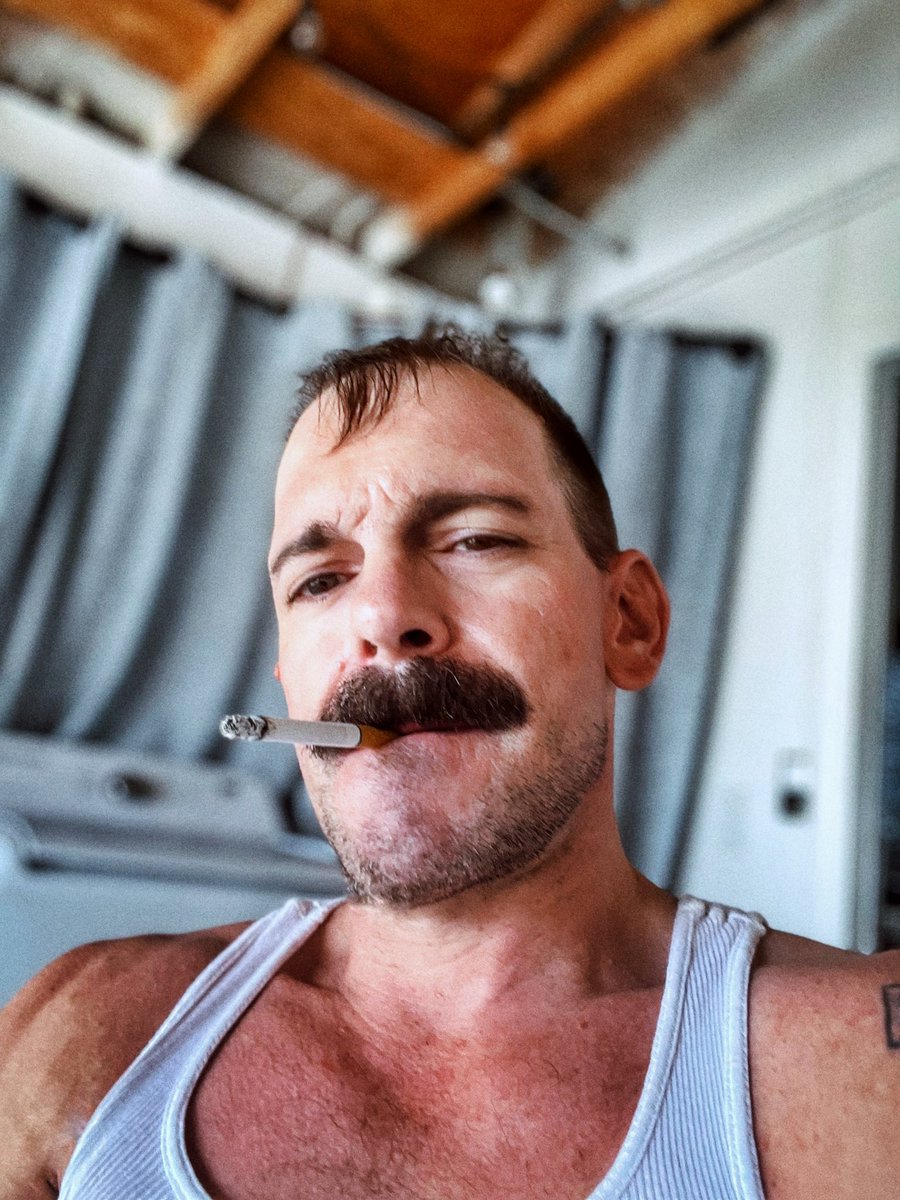 “Some people smoke to put nicotine in their veins, others to put a cloud between them and others.” ~André Aciman
#smoking
#camelblue
#smoker