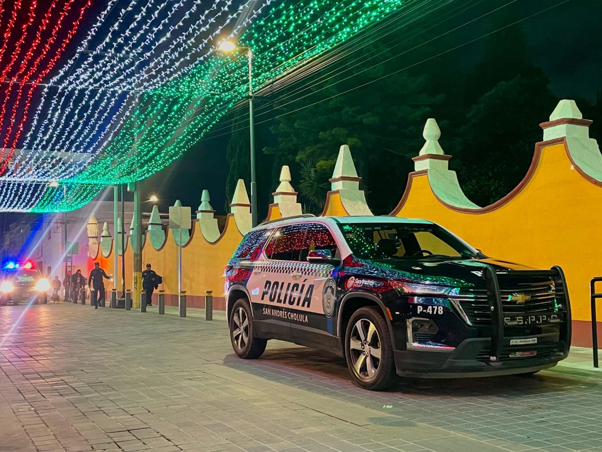 MxInteraccion's tweet image. Reporta San Andrés Cholula saldo blanco tras Fiestas Patrias 2025

El
@SnAndresOficial informa en la celebración del Desfile Cívico este 16 de Septiembre, participaron un total de 2 mil 800 personas, 76 vehículos, 6 motocicletas, 2 ambulancias, 8 caninos, 54 caballos

#SSPPC