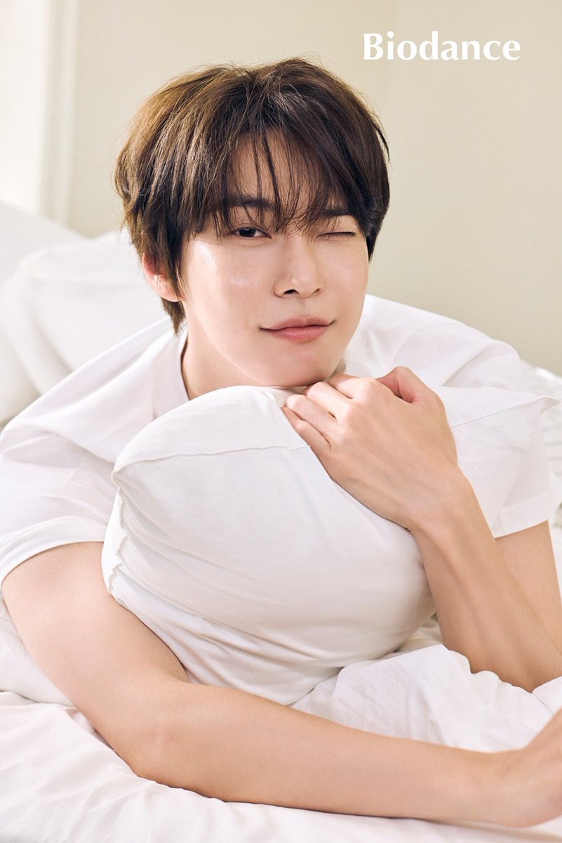 Biodance แบรนด์ K-Beauty ที่ก้าวขึ้นมาเป็นผู้นำการขยายชื่อเสียงระดับโลก ได้ประกาศแต่งตั้ง NCT โดยอง เป็นโมเดลใหม่ โดยให้เหตุผลว่า การเลือกครั้งนี้ไม่ได้เป็นเพียงแค่ความร่วมมือธรรมดา แต่เกิดจาก สายสัมพันธ์จริง ระหว่างศิลปินกับแบรนด์

โดยองเคยพูดถึง Real Deep Mask ผลิตภัณฑ์หลักของ