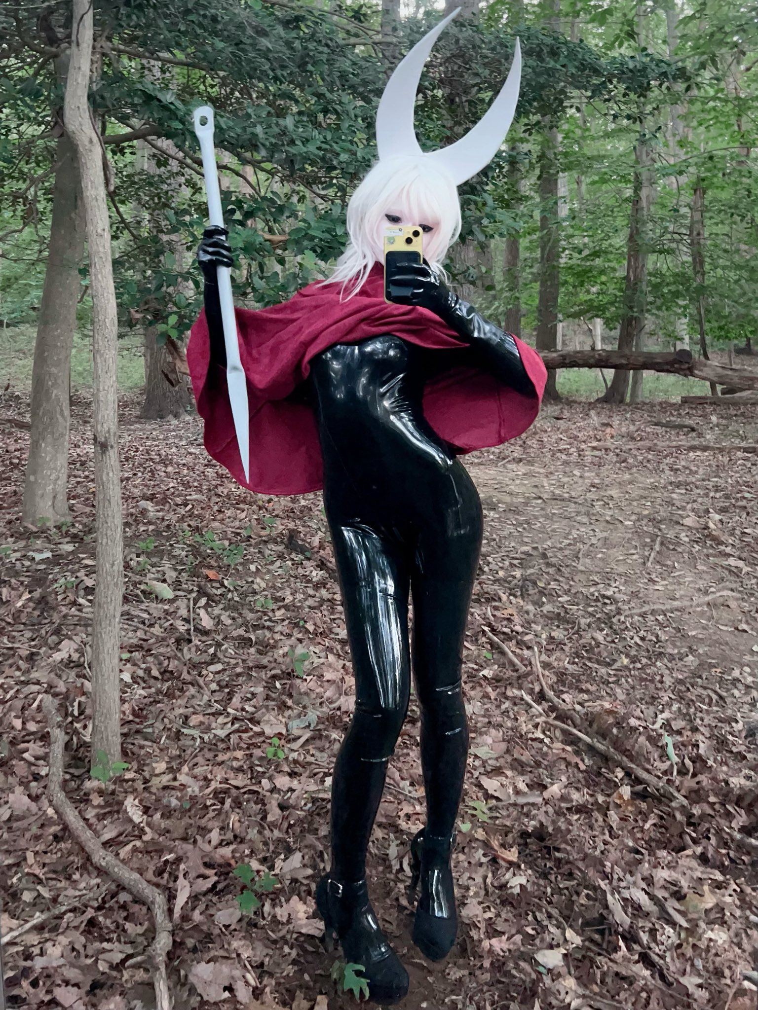 more hornet 🖤 #silksong #hollowknight https://t.co/RMQeIaJV9U