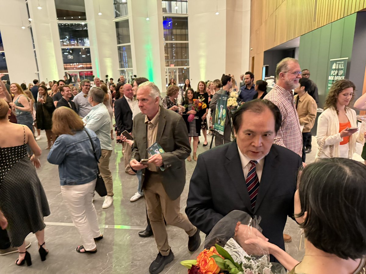 Thank you to everyone who came out to the Gin Dance performance this weekend!
Congratulations to <a href="/ShuChenCuff/">shuchencuff</a>, the performers, artists, technicians, and Board Members on such a successful production.
Bravo! 👏👏👏
#JustKeepsGettingBetter #GinDance #Bravo #Arts #Tysons #DCDance