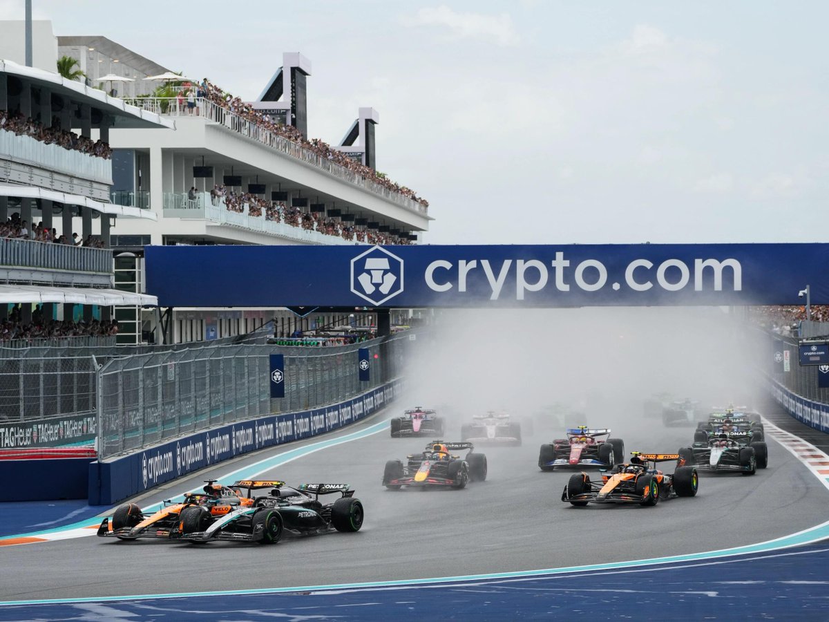 datn474's tweet image. F1 Nơi thỏa mãn về đam mê tốc độ