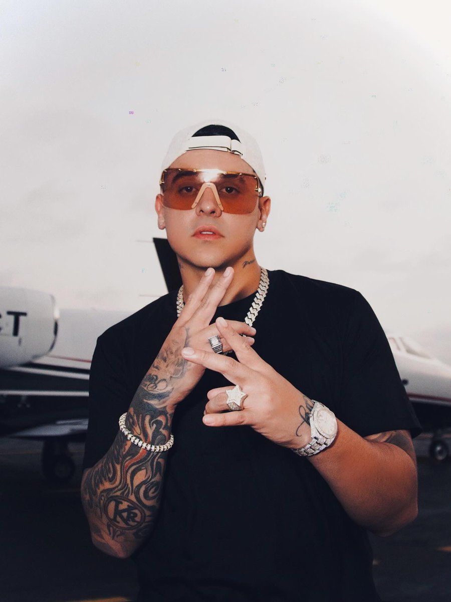 arenatheatre's tweet photo. 🎤 @KEVINROLDAN – The New King Tour USA
Con @Crissin &amp; #KingTitus 🔥

🎟 https://t.co/AcZvR4wGku
🗓 Jueves, 2 de octubre, 2025
📞 713-772-5900

#KevinRoldan #TheNewKingTour #HoustonConcerts https://t.co/3pasR7RuLu