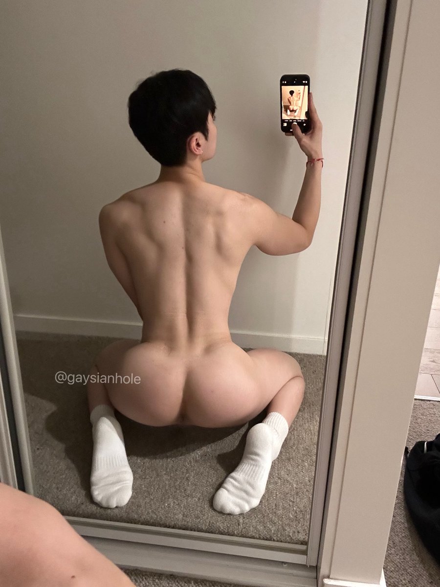 gaysian hole tweet media