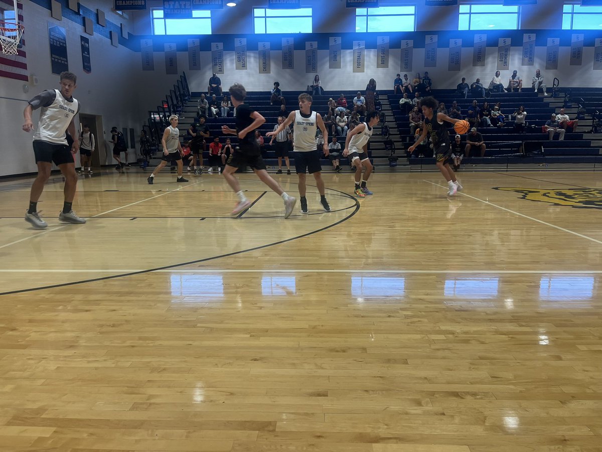 ShadySpringbas2's tweet image. Shady Spring Basketball 🏀 Fall League Results…. #NewBeginnings #samegoal 

Shady “2-0”defeats Greenbrier East
Bluefield defeats GBC
Graham defeats Oak Hill