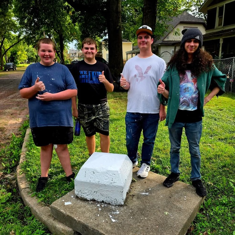 OHSActivities's tweet photo. ๐๏ธ๐ This week, Ottawa FFA members rolled up their sleeves to give back to the community in a unique wayโby painting 12 historical street markers around Ottawa! #CyclonesGiveBack https://t.co/ME9NHR6aKI