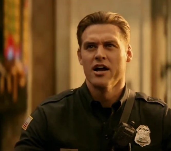 dando uma de cherry agora: 

IMAGINEM ESSE BUCK E ESSE EDDIE SENDO UM CASAL CANON??????? VÃO ABALAR ESTRUTURAS TOTALMENTE