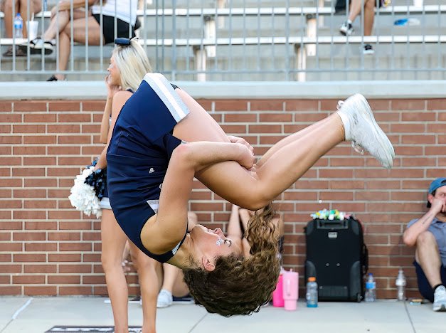 AddisonHill29's tweet image. Sideline #cheer #walnutgrove