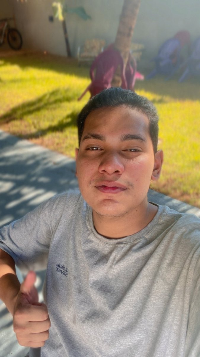 Luydy16's tweet photo. Será q vou ver todo mundo namorando e eu vou ficar sozinho 😶‍🌫️ palhaçada do destino https://t.co/PoLyqaNha5