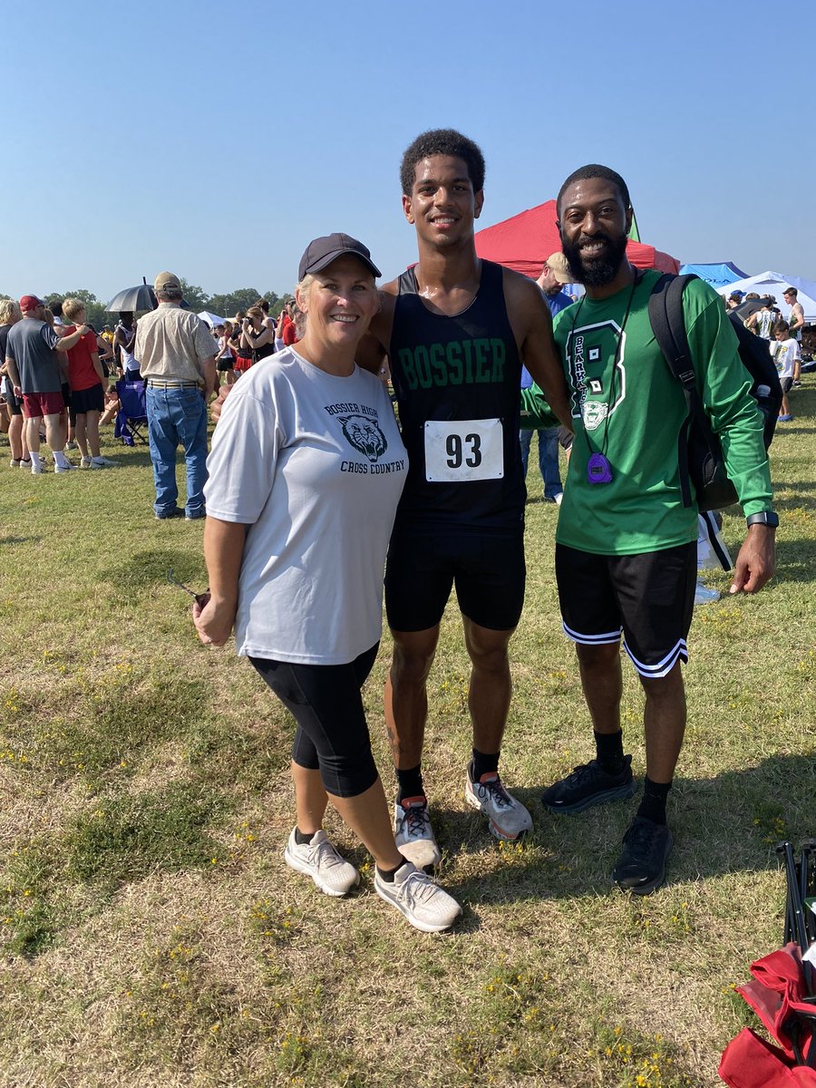 yeaitsque30's tweet photo. parkway high school Border dash 2025 cross Country meet 27th/242. 17:47 season opener ! https://t.co/UrSeUOErSV