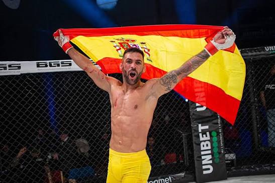 Yesumm7's tweet image. LLEGÓ EL MOMENTO #DWCSHBOMAX #DWCS
