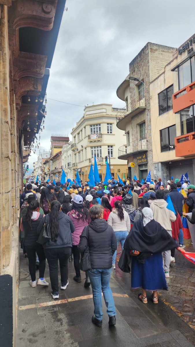 Viva Cuenca.  Aunque callen los canales tv y redes del gobierno . Cuenca Altiva y Soberana se levantó contra el dictador