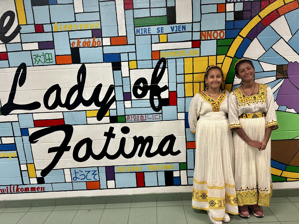 Our Lady of Fatima tweet media