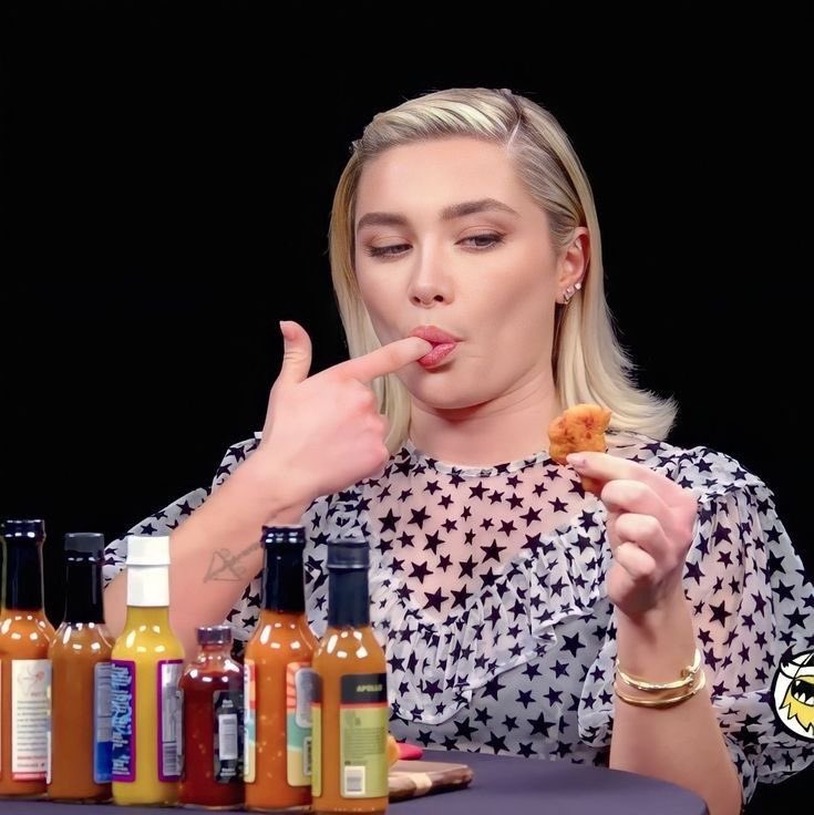 florence pugh archive tweet media