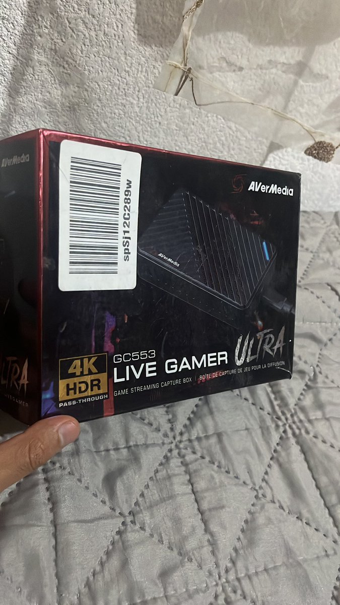 $$$$$$
-Sirve para grabar consolas de nueva generación. Y seguir jugando a 120fps 

Para las personas que quieren incursionar en el stream!!!
