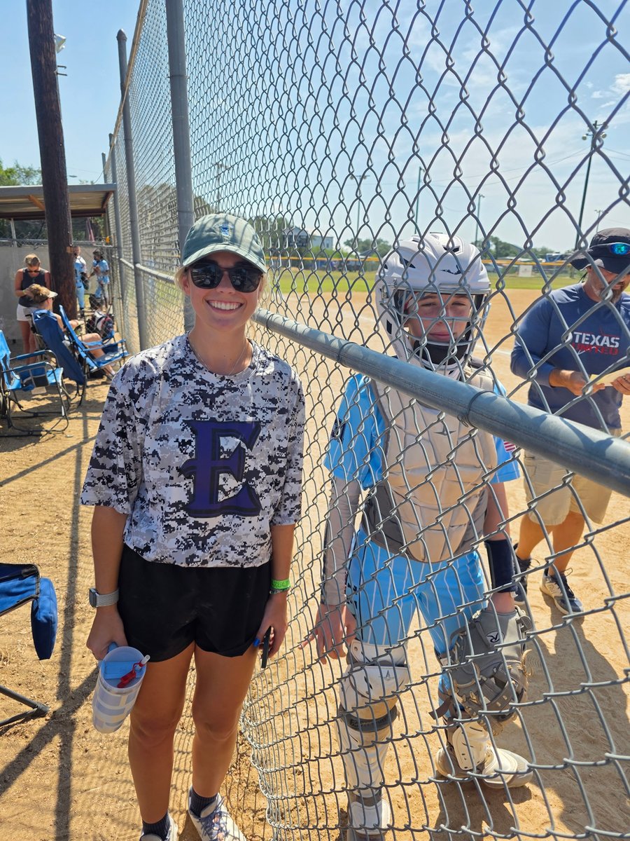 KG_Thames_27's tweet photo. We started off good then lost in bracket... I had some good hits, played some 3rd, and caught a lot.  #classof2031 https://t.co/lHoneOQioO