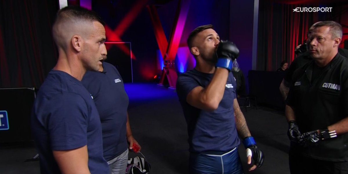 pelunaton's tweet image. #DWCSHBOMAX #DWCS