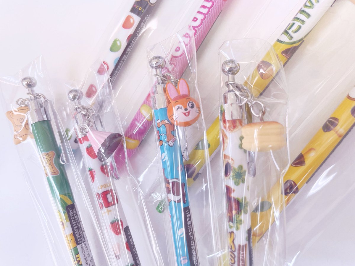 誰もが一度は見たことのあるあのお菓子が文房具になった?! 🍫おやつ