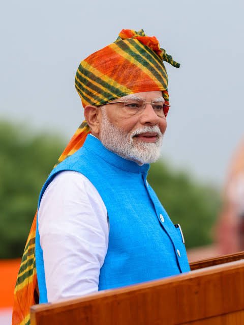 பாரதத்தின் தலைமகன் விஸ்வகுரு பாரத மக்களின் 
பேரன்புக்குரிய மரியாதைக்குரிய நம் பிரதமர் <a href="/narendramodi/">Narendra Modi</a> ஜி அவர்களுக்கு இனிய பிறந்தநாள் வாழ்த்துக்கள் ..!! 

வாழிய பல்லாண்டு தலைவா ..!!