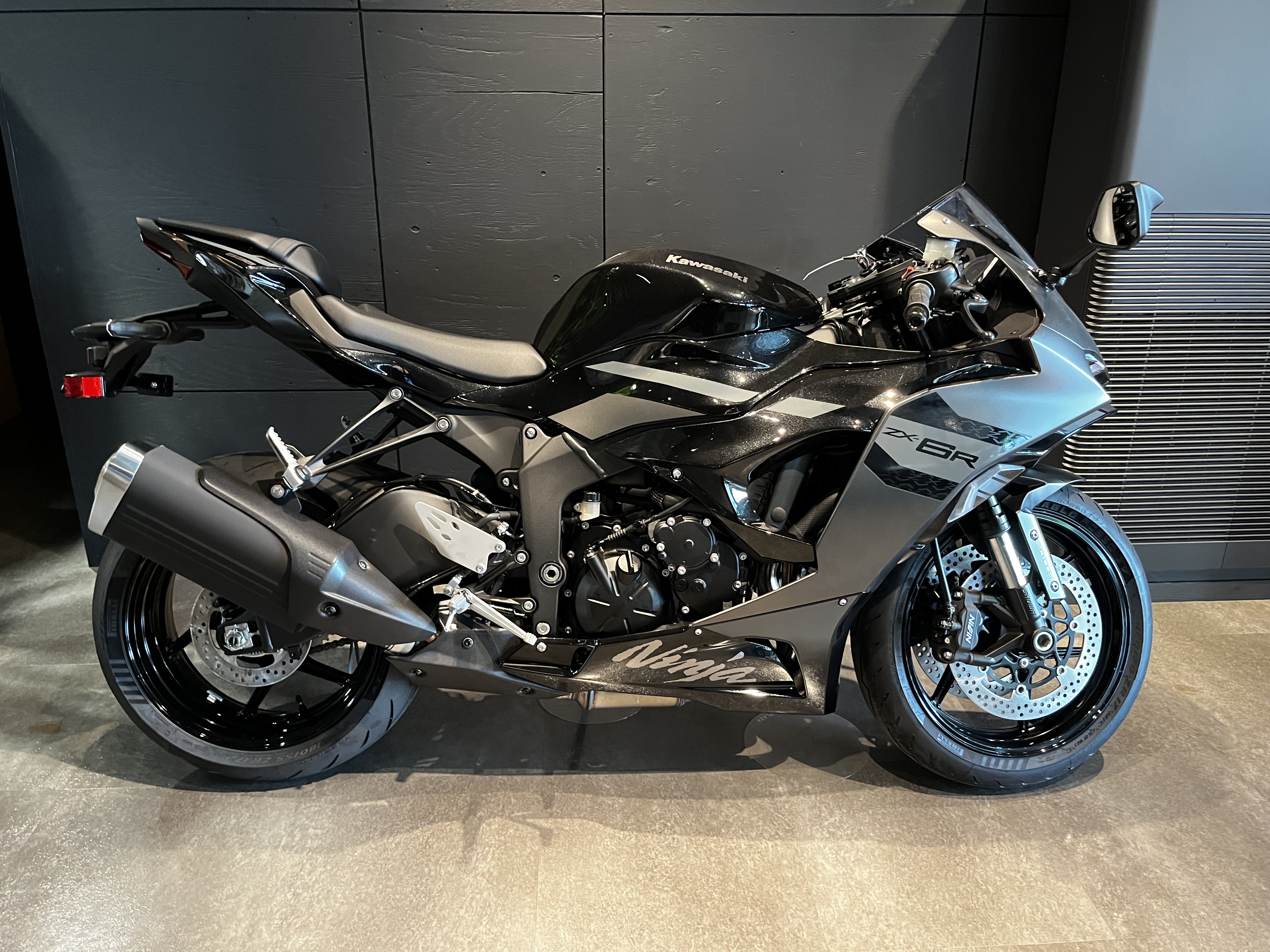 ぺすかとれ Kawasaki Ninja ZX-RR - Part Five. (カワサキ Ninja ZX-RR