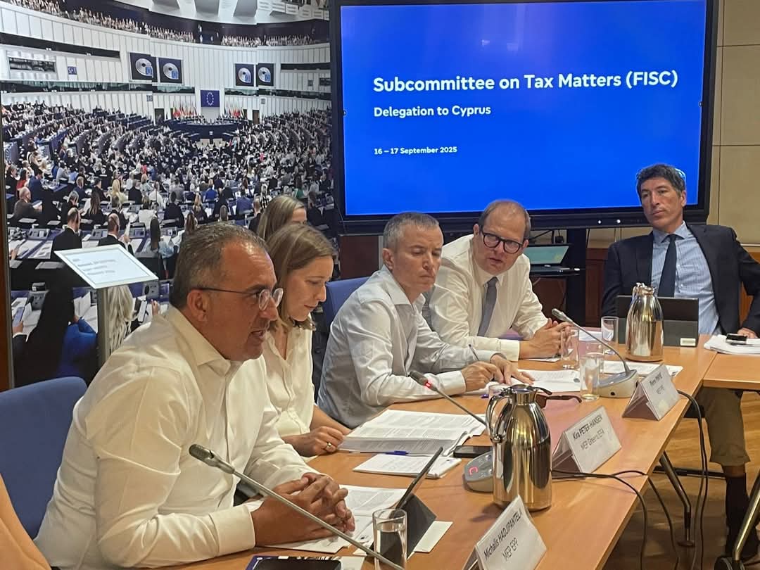 hadjipantela's tweet image. 👉Στο πλαίσιο της επίσκεψης της Υποεπιτροπής Φορολογικών Θεμάτων #FISC του Ευρωπαϊκού Κοινοβουλίου στην 🇨🇾, πραγματοποιήσαμε μια ιδιαίτερα παραγωγική συνάντηση με εκπροσώπους του @CCCI_Cyprus, #OEB , #ΣΕΛΚ και @CyBarAssociatio.

✅ Συζητήσαμε για την Έκθεση μου που υπερψηφίστηκε…