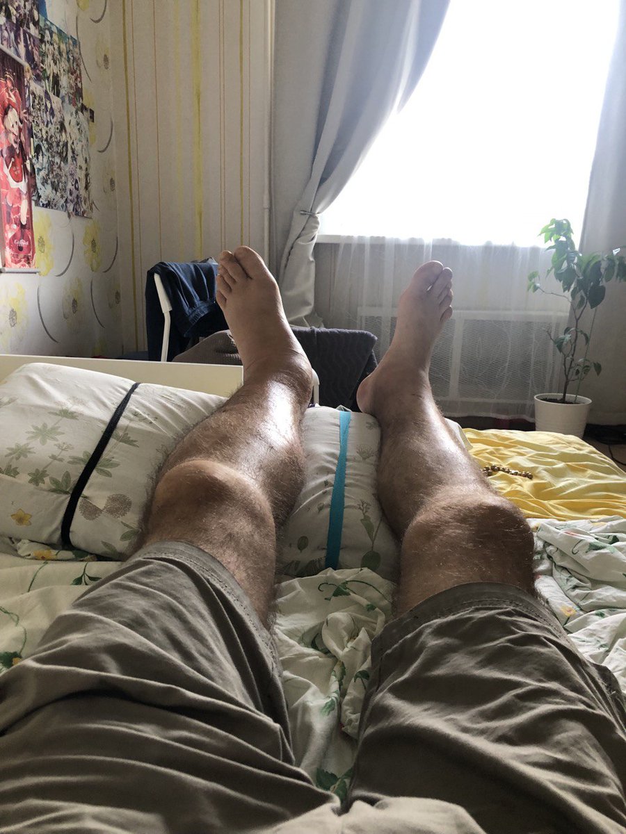 insanebb tweet media