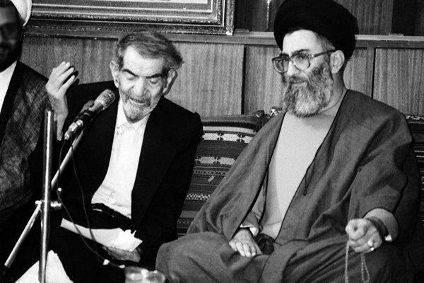sama130703's tweet photo. استاد شهریار، شاعری که در طول زندگی خود نه تنها قله های شعر و ادبیات را فتح کرد بلکه توانست به اوج ادب، اخلاق و ایمان هم برسد.
#شهریار_ایران https://t.co/AfqMQwaNdc