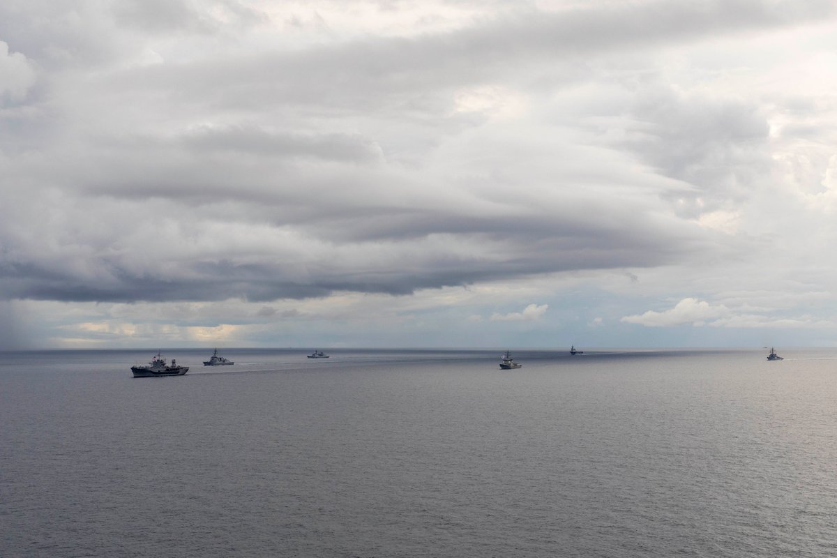 JapanJointStaff's tweet photo. JJS is conducting the Japan-U.S.-ROK trilateral exercise #FreedomEdge25 from September 15 to September 19. Through this exercise, the JSDF aim to improve trilateral interoperability across multiple domains with the U.S. and the ROK. #FE25 🇯🇵🇺🇸🇰🇷 https://t.co/ehsfrPbYpx