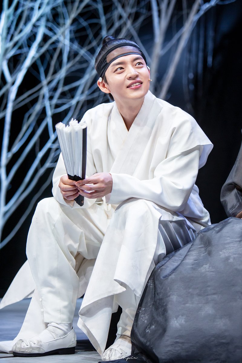 240602 #난설 무대인사                                   

허균 #윤재호