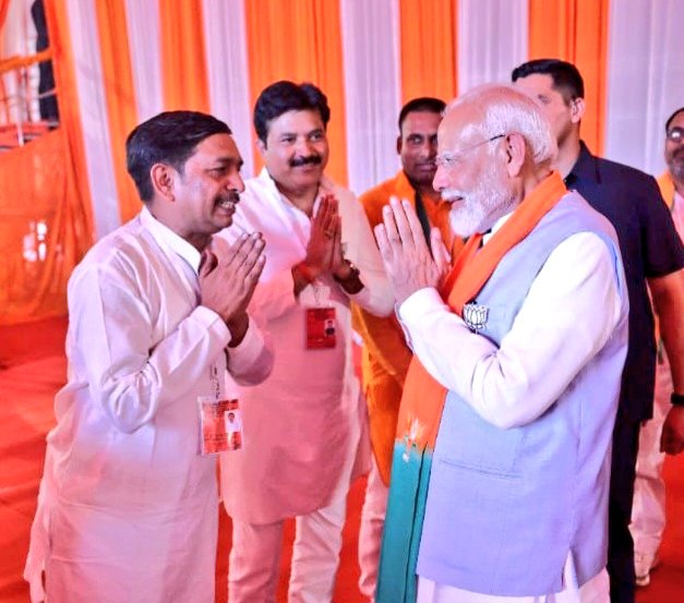 Rkvermabjp's tweet image. माँ भारती के अनन्य उपासक, सनातन संस्कृति के संरक्षक तथा विकसित भारत के शिल्पकार, विश्व के सर्वाधिक लोकप्रिय नेता, आदरणीय प्रधानमंत्री श्री @narendramodi जी को जन्मदिन की हार्दिक शुभकामनाएं!
#HappyBdayPMModi