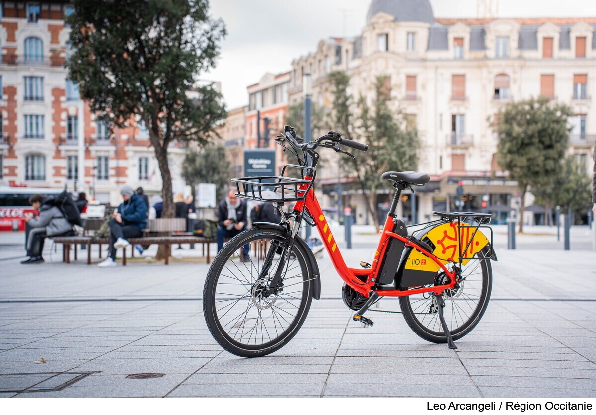 Pour ➕ de #MobilitéDouce, l’Occitanie propose la location de vélo pour aller de la gare jusqu'au travail 🚊🚴‍♀️
Plein d’avantages au quotidien :
🔹Un accès réservé à un box vélo en gare
🔹Une durée de location de 6 à 12 mois
➕ lio-occitanie.fr/actualites/lou…
_
#JournéeMondialeSansVoiture