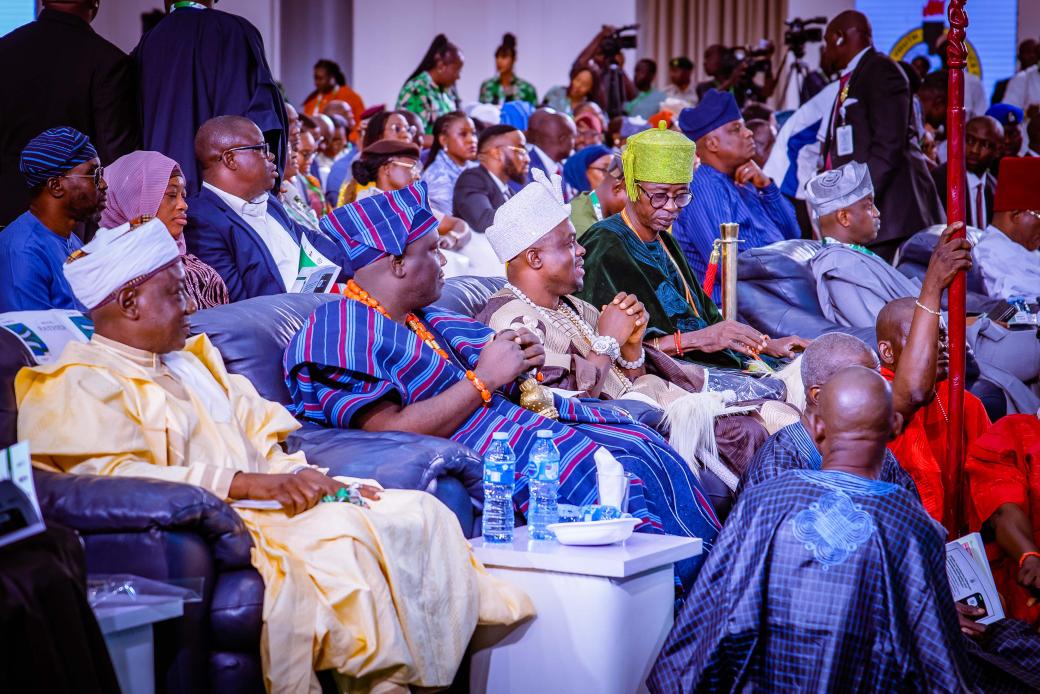 voiceofnigeria's tweet image. President Bola Tinubu has commended NIMC for clearing backlogs, expanding services to the diaspora and integrating identity across key sectors. He said government will strengthen digital infrastructure to ensure inclusivity for all Nigerians.

#Nigeria #NIMC #DigitalID #Inclusion
