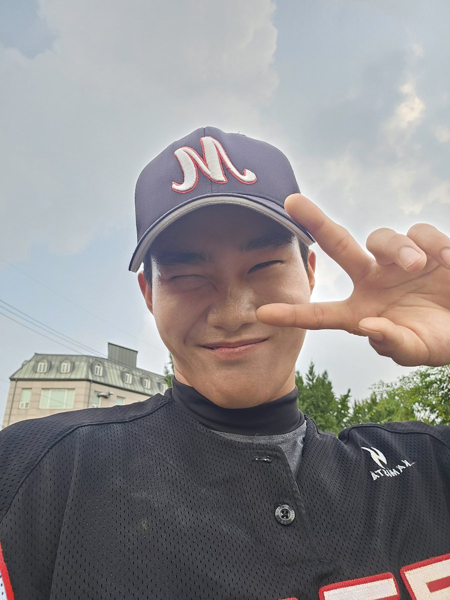 한화이글스 8라운드 물금고 이재환선수 축하해요...🎉