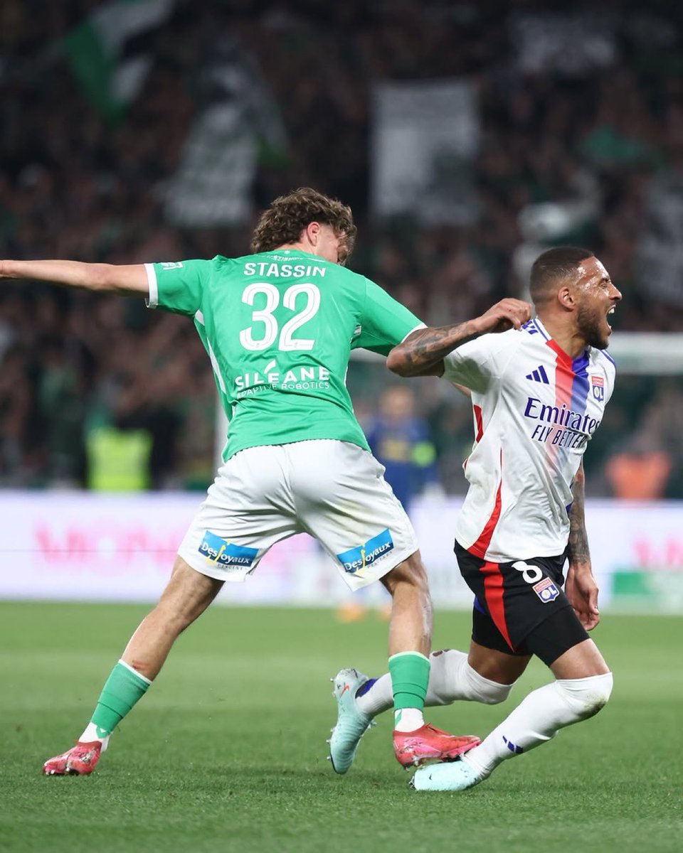 Beи ✞ tweet media