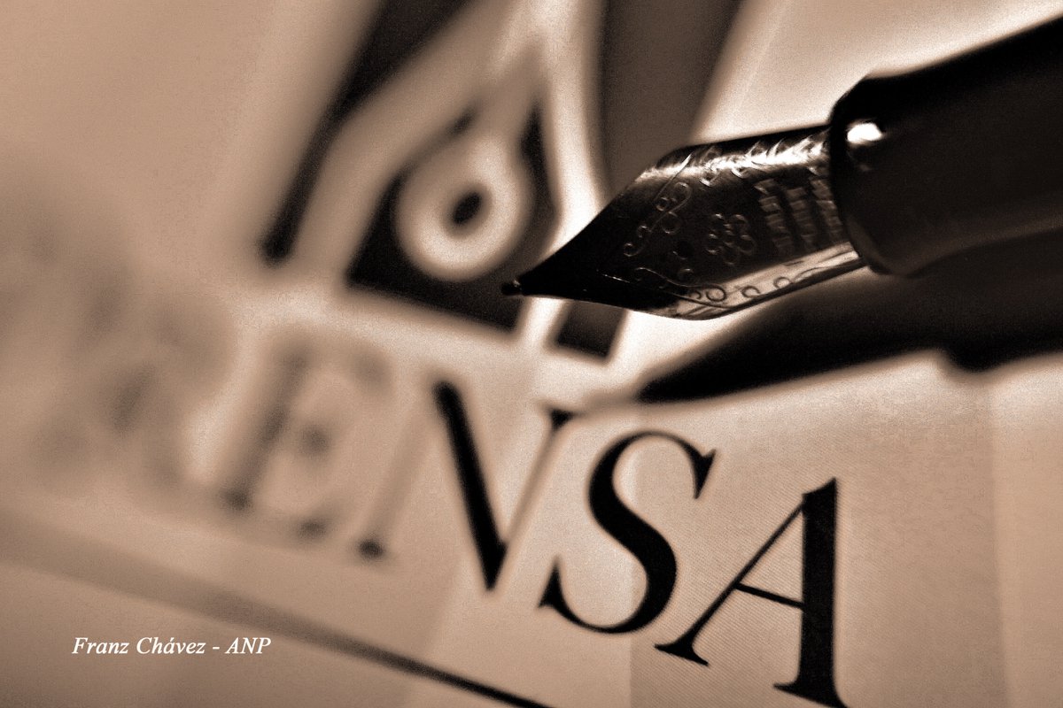 Los periódicos bolivianos representados por <a href="/ANPBOLIVIA/">ANP Bolivia</a> expresan preocupación por multas a radioemisoras que atraviesan situaciones de crisis financiera. 
Conozca detalles en el informe de la Unidad de Monitoreo de la ANP:
acortar.link/s8m0mj