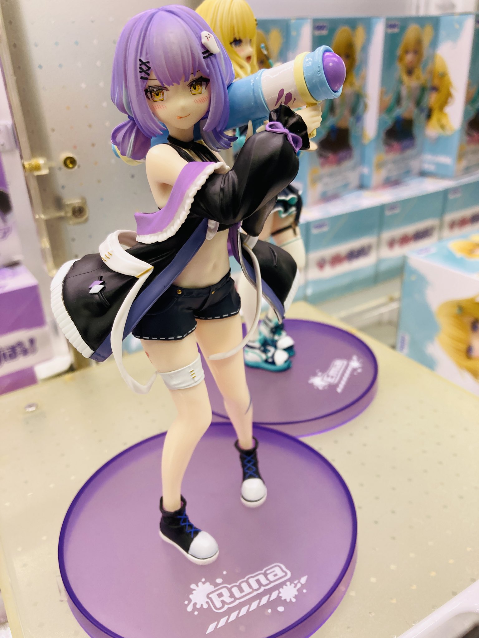 ぶいすぽっ！スケールフィギュア　紫宮るな 藍沢エマ 4個セット ぶいすぽっ！スケールフィギュア 藍沢エマ 紫宮るな 2種セット