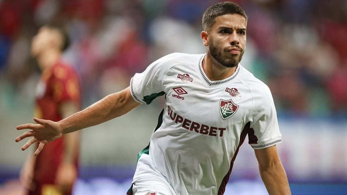 Gbzin_ffc's tweet photo. Eu não aguento mais ver essas merdas vestindo a camisa do Fluminense

Horrorosos e fedem a fracasso https://t.co/6i7qH6fl1n