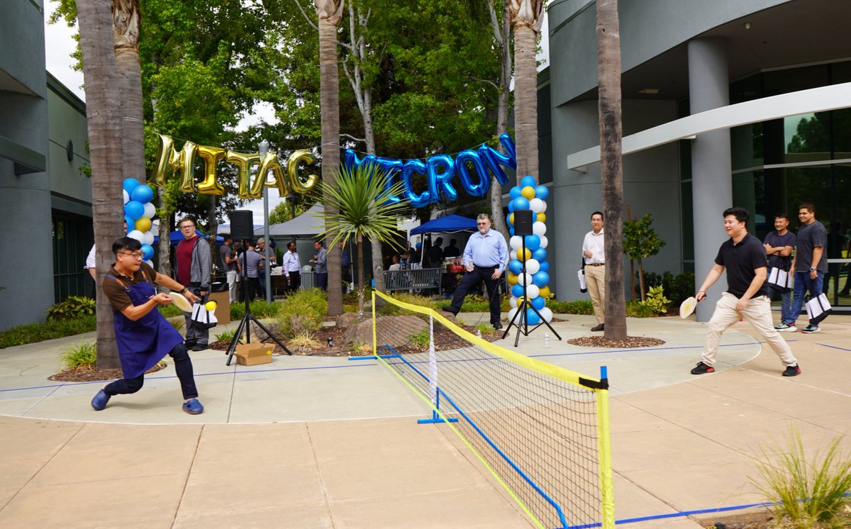 MiTACcomputing's tweet image. Bite &amp;amp; Byte: BBQ with MiTAC &amp;amp; @MicronTech  🎉

An amazing afternoon of great food, cocktails, and games with our partners &amp;amp; customers! 🥂

🍖 From Korean ribs to pickleball &amp;amp; giveaways, it was all about connection, collaboration &amp;amp; memories. 

Thanks Micron &amp;amp; everyone who joined!