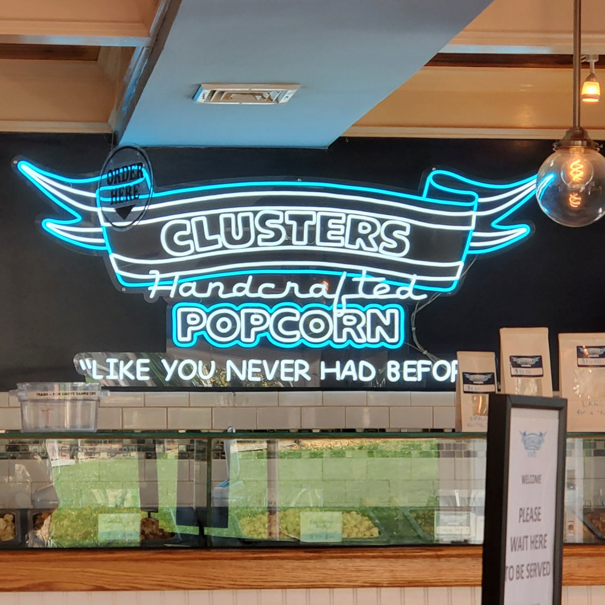 Are you a business based in Philly and looking to stand out from the crowd? 

Whether you're a shop, club, or studio, illuminate your space with an eye-catching LED neon sign! 🌈😍

See what we have created for local businesses in Philadelphia!

customneon.com/philadelphia-p…