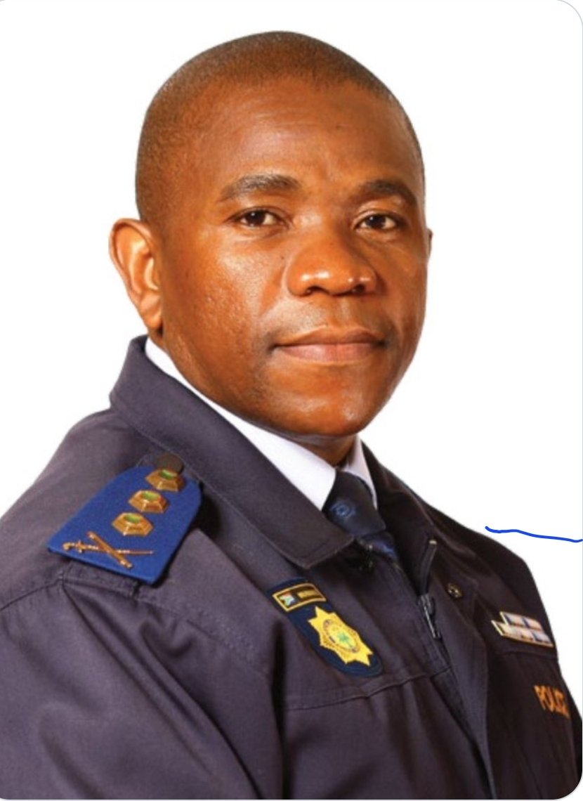 Let's all gather here and wish General Mkhwanazi, the son of the soil the best of luck as he begins his testimony at the Madlanga commission!! Salute good sir🫡💯