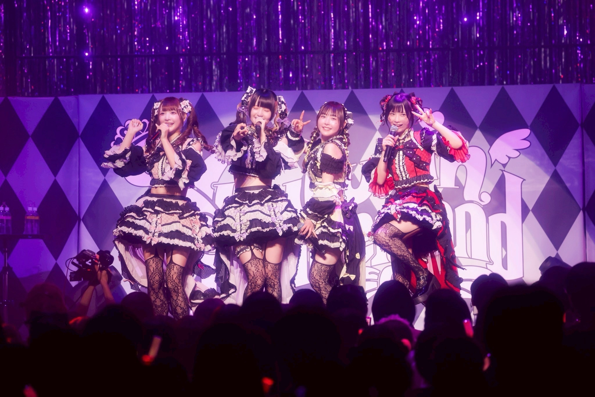 チームいちご 逃げ水あむ ランチェキ お*ん様 チームいちご クリアカード 逃げ水あむ 栗原舞優 - メルカリ