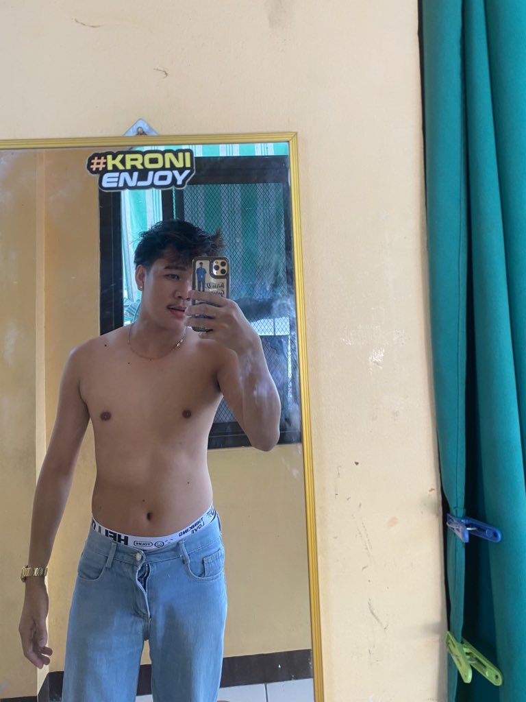 Thirstrap tweet media